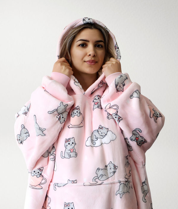 Kitty Dreams Wearable Blanket