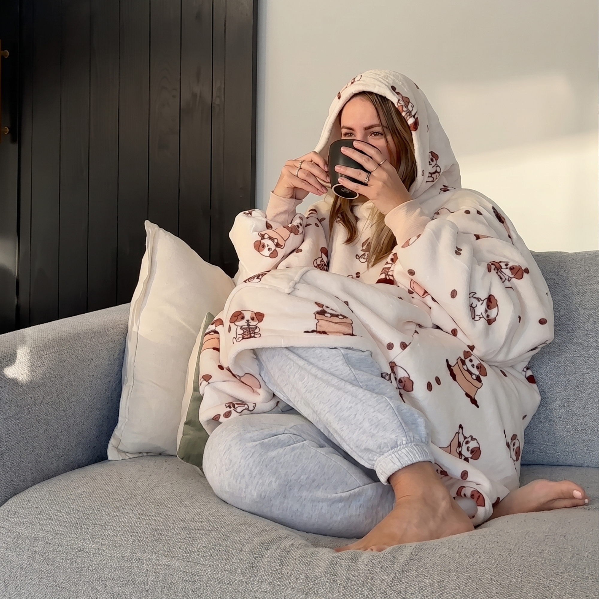 Coffee Pups - Wearable Blanket